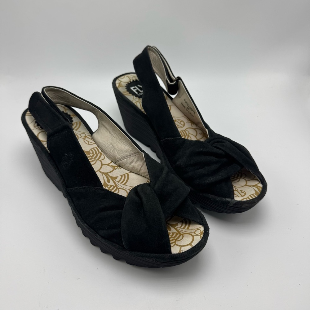 Fly London Yata Wedge Sandal Black Size 40 US 9/9.5 Leather Classic Slingback